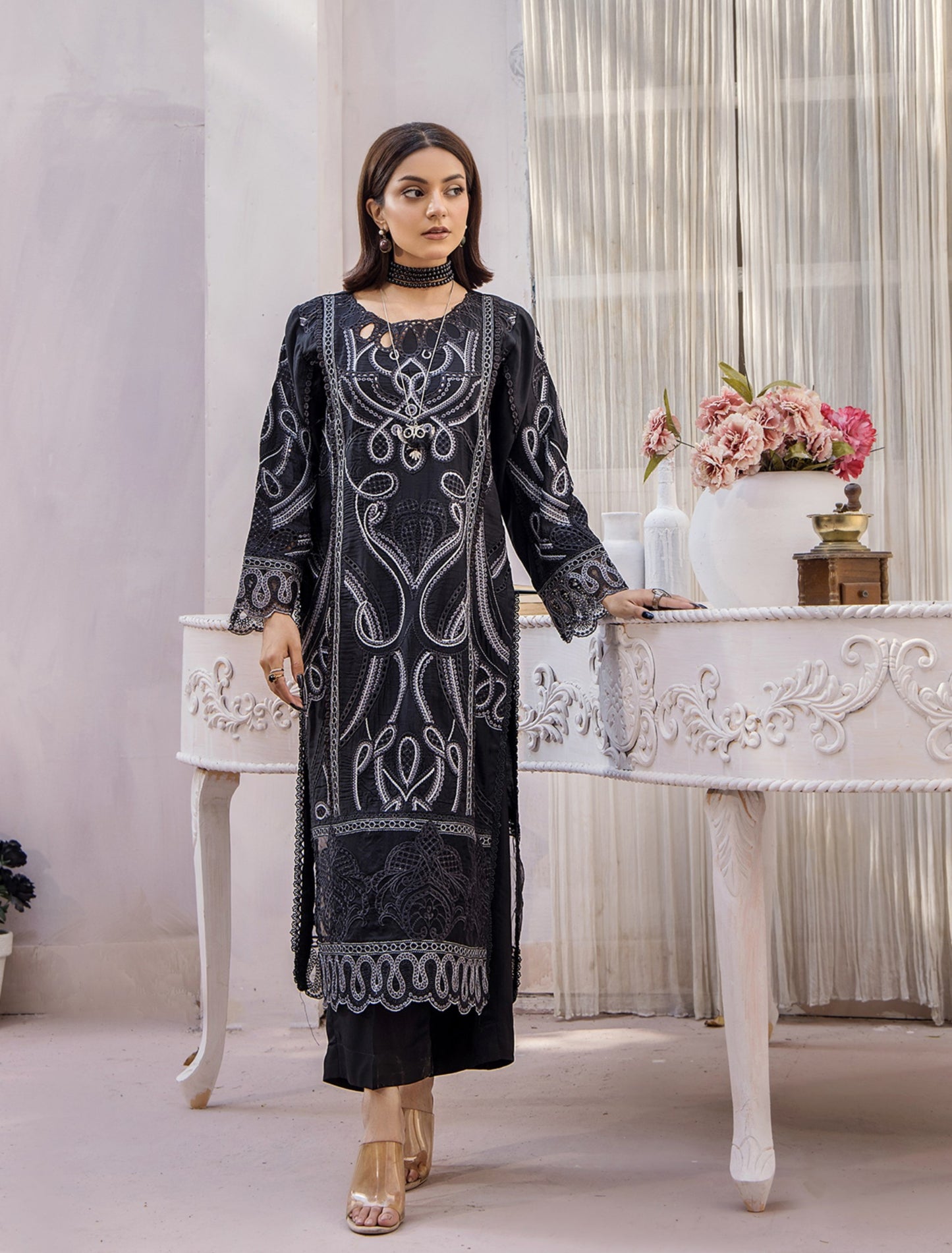 Mehnoor Traditional Thread Suraya – RTW Viscose Collection03