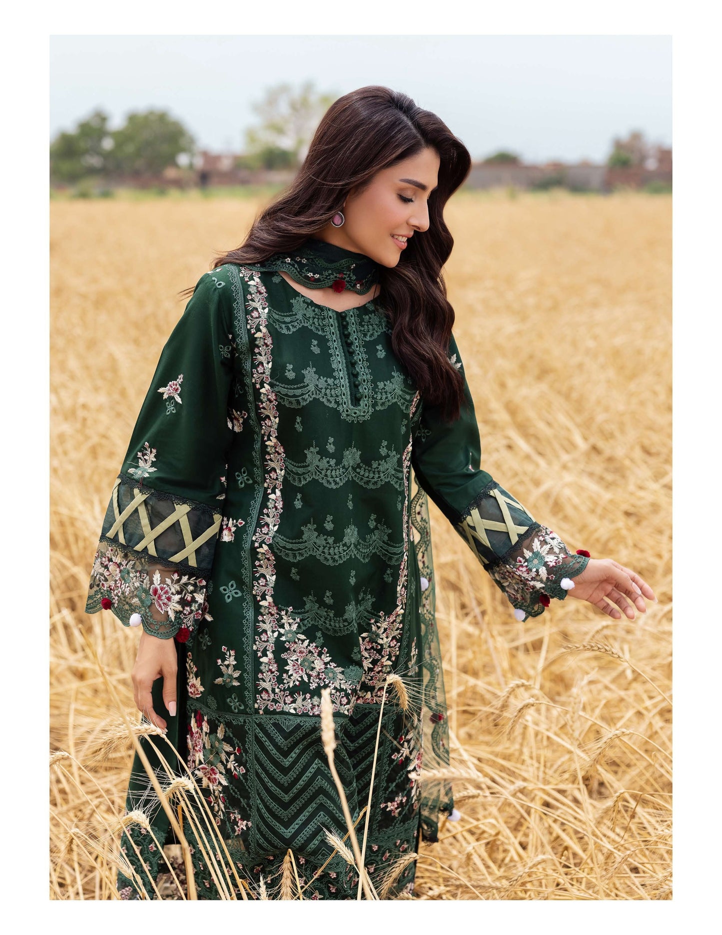 SIMRANS Heer premium 3 piece mummy & me Ledies DGreen medium Eid outfit