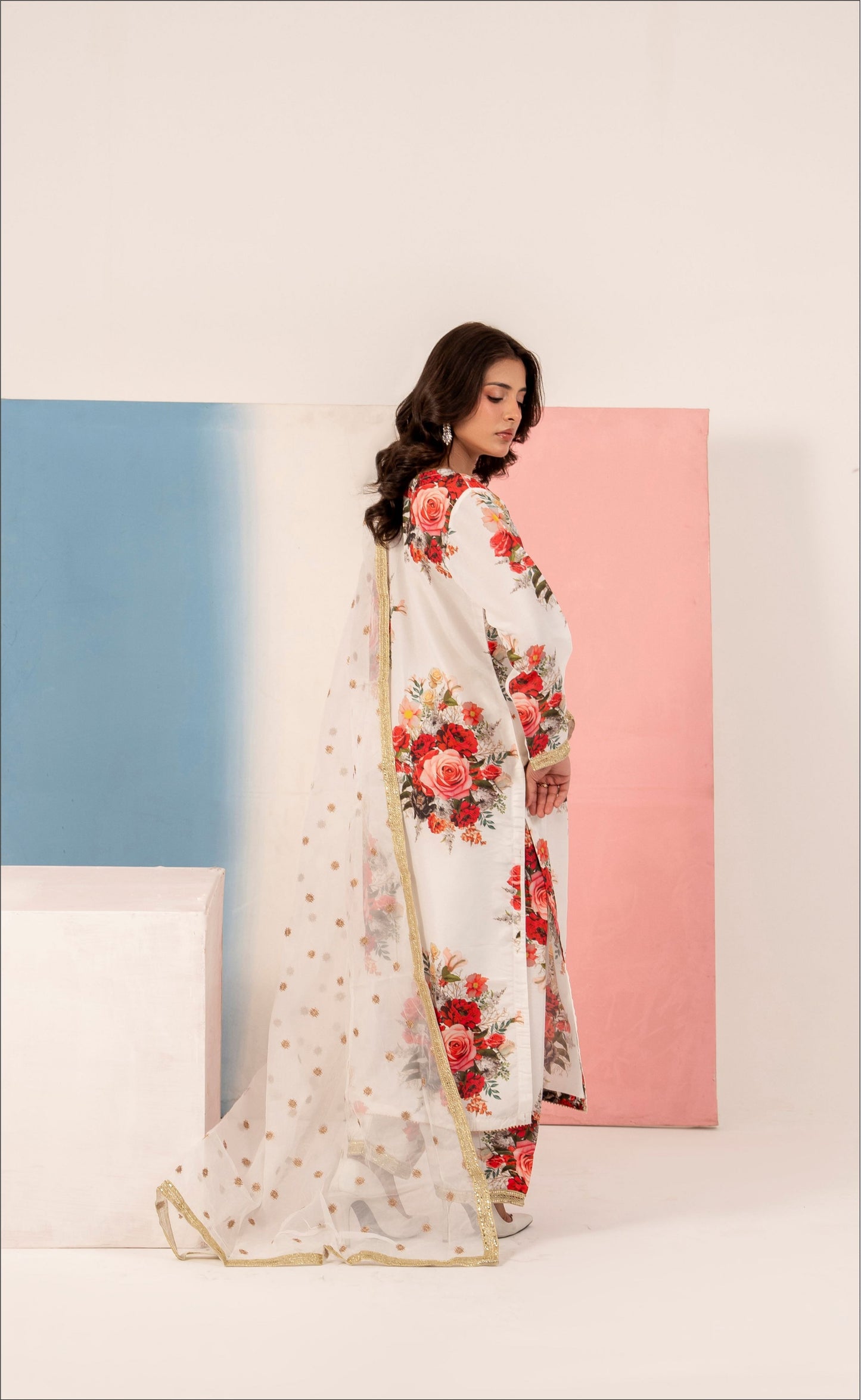 ELSA LUXURY EMBOIDERY COLLECTION SS26