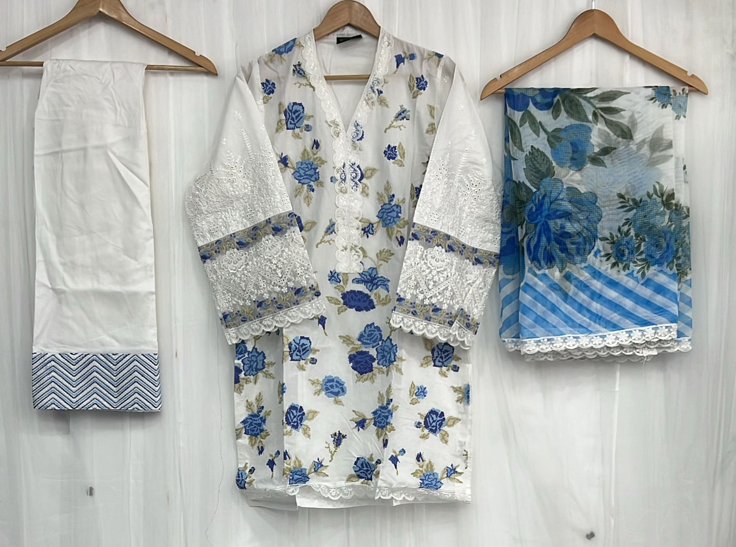 KARMA ‘AAINA’ | EMBROIDERED COTTON READYMADE | KC 154