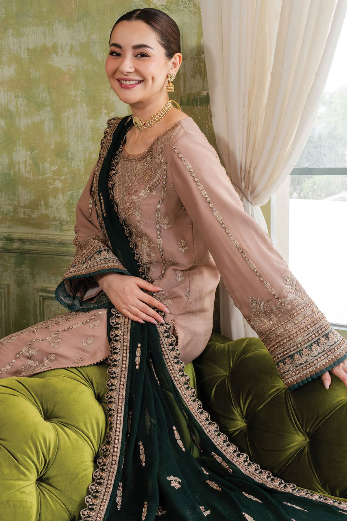 SIMRANS Hania Amir collection 3 piece Kashud embroidered suit readymade 901 - S&S
