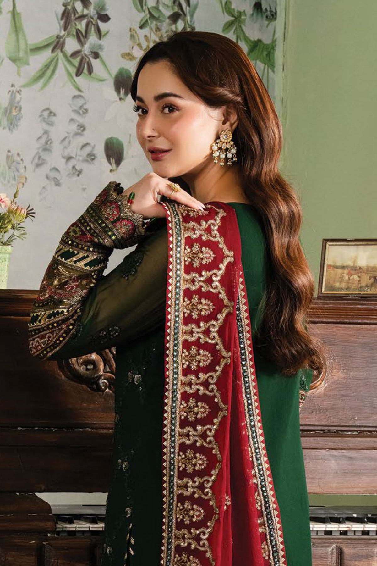 SIMRANS Hania Amir collection 3 piece Kashud embroidered suit readymade 903 - S&S