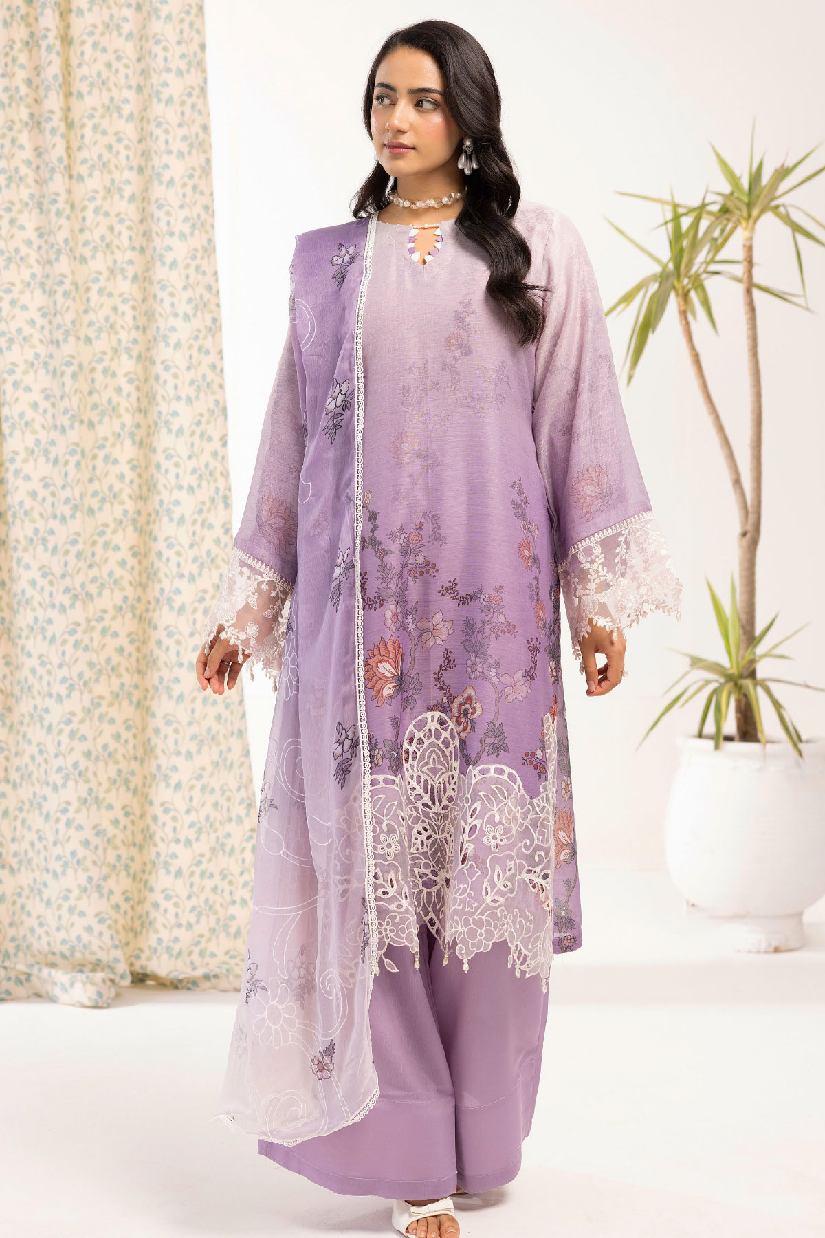 SIMRANS ‘LIBAAS-E-KHAAS’ | EMBROIDERED MONAR READYMADE | SM853 - S&S