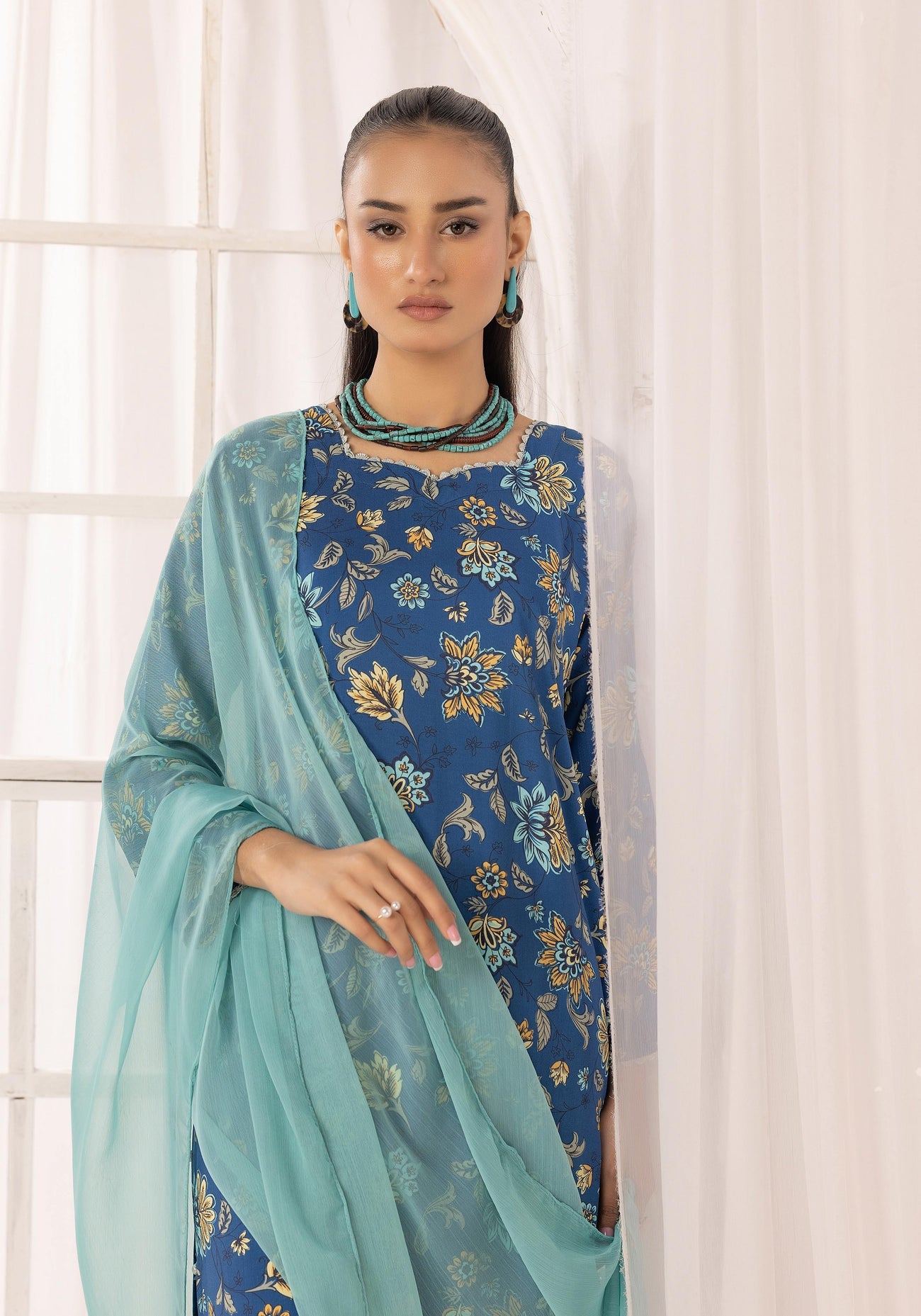SIMRANS NAKHRA FLORAL ARABIC LAWN SUIT WITH CHIFFON DUPATTA READYMADE 06 - S&S