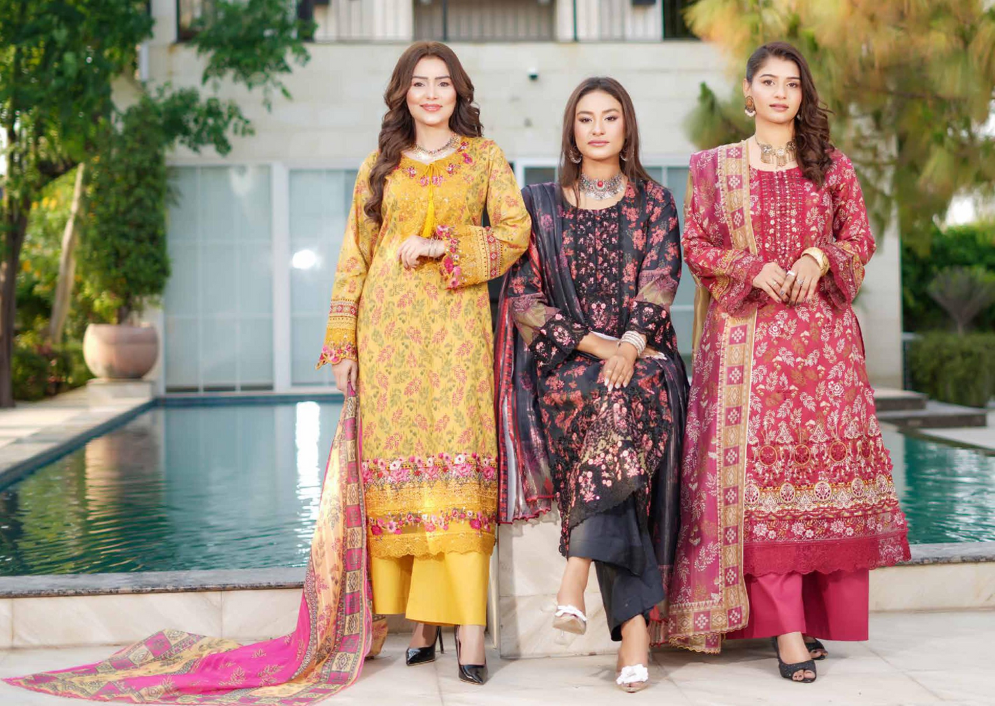 MUNIRA | EMBROIDERED LINEN READYMADE | MGL06 - S&S
