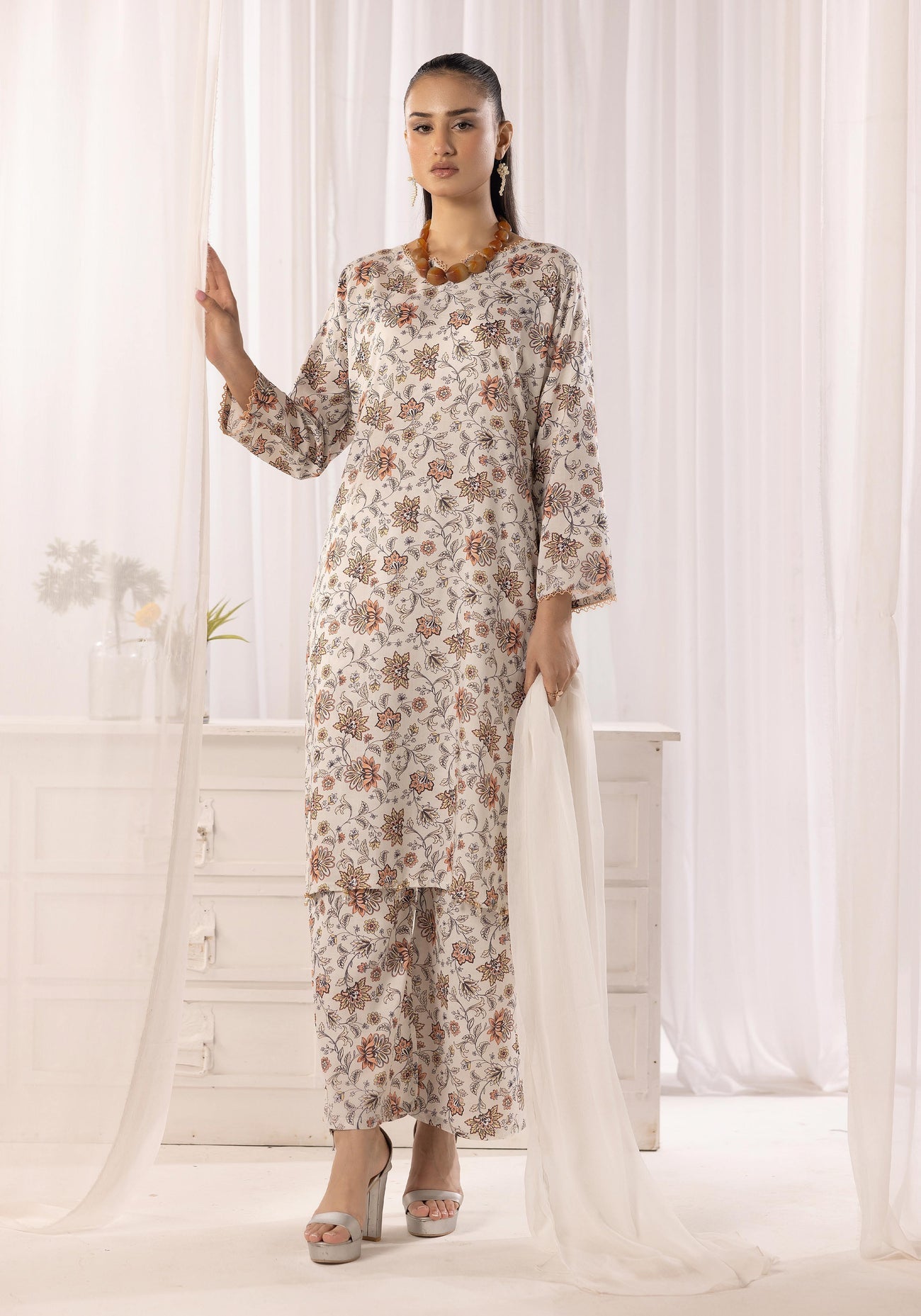SIMRANS NAKHRA FLORAL ARABIC LAWN SUIT WITH CHIFFON DUPATTA READYMADE 05 - S&S