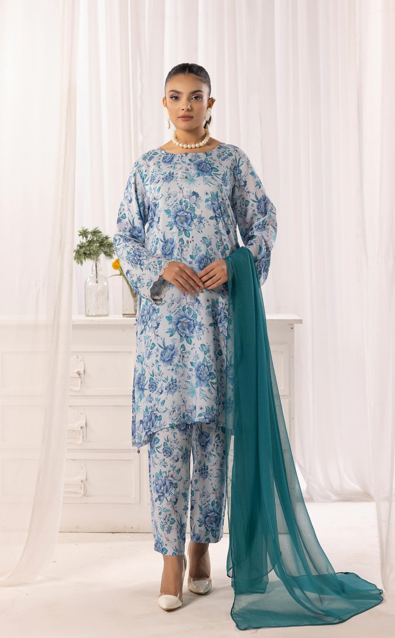 SIMRANS NAKHRA FLORAL ARABIC LAWN SUIT WITH CHIFFON DUPATTA READYMADE 02 - S&S