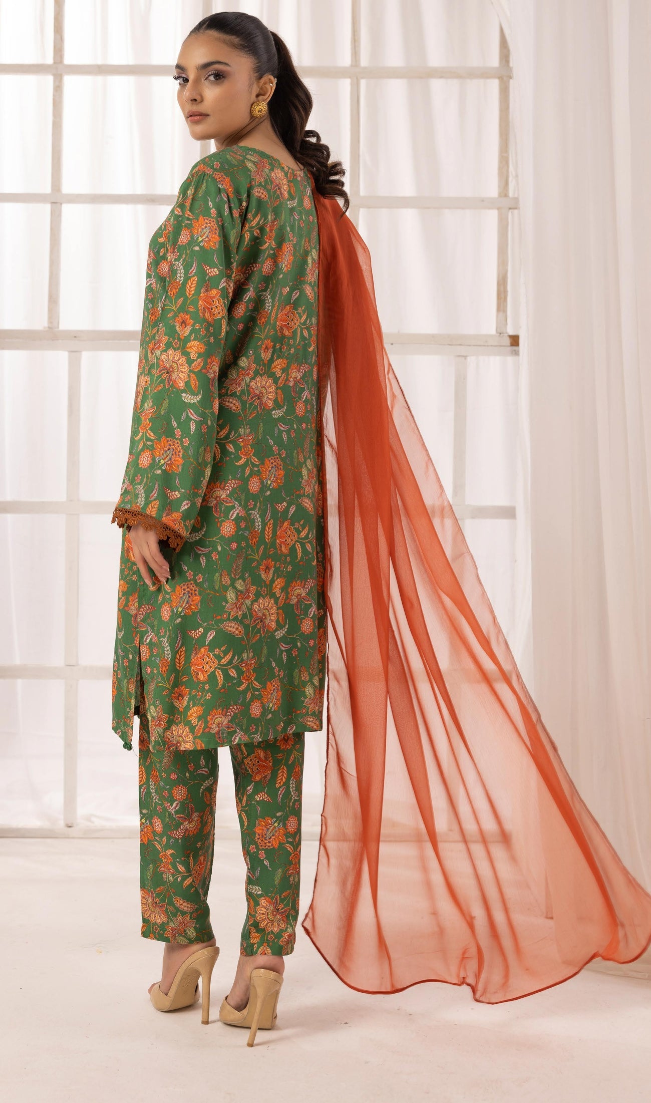 SIMRANS NAKHRA FLORAL ARABIC LAWN SUIT WITH CHIFFON DUPATTA READYMADE 03 - S&S