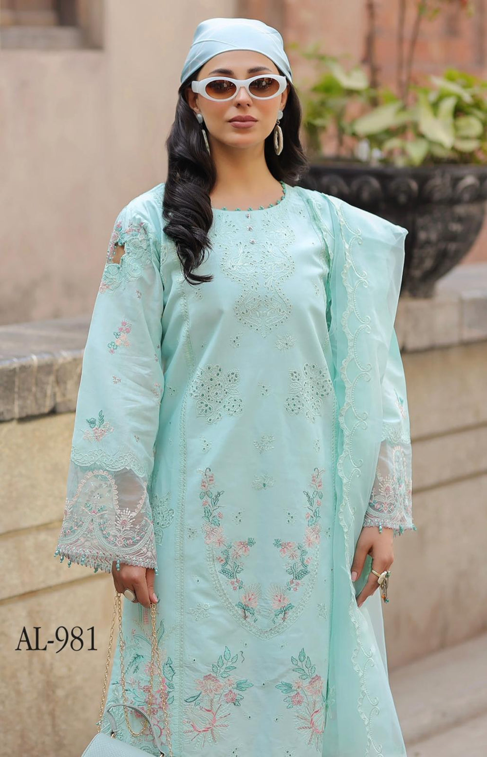 SIMRANS BAZAR KAHANI EID 2025 3 PIECE ELEGANT MOTHER & DAUGHTER 3PC READYMADE SMD02 - S&S