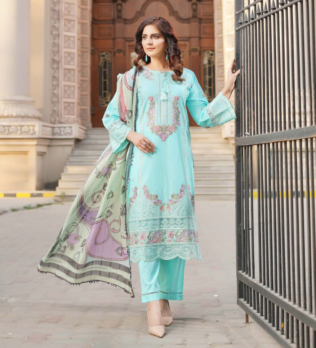 MUNIRA | EMBROIDERED LINEN READYMADE | MGL09 - S&S