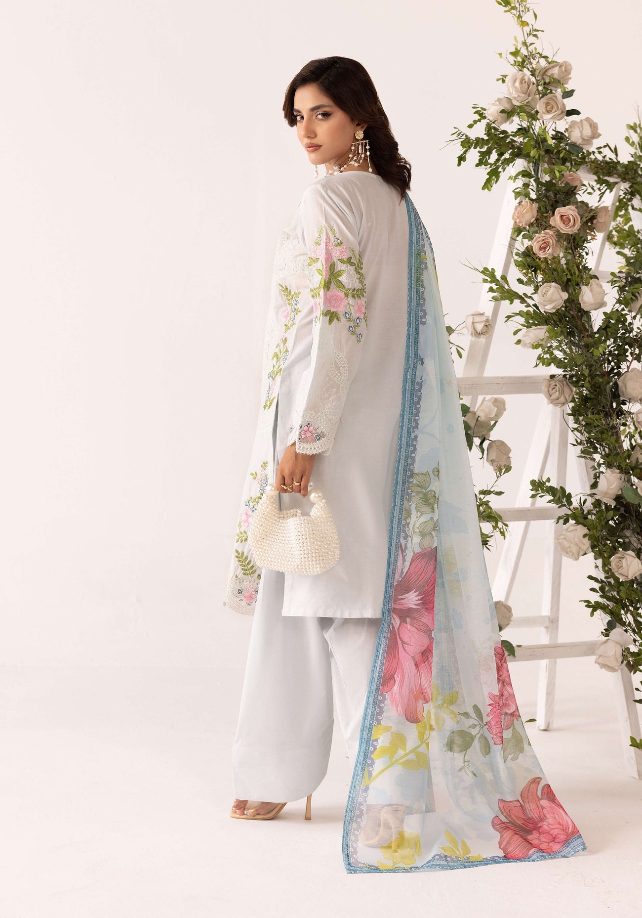 SIMRANS GRASE MARIA B FARSHI SHALWAR EMBROIDERED 3PC READYMADE 604