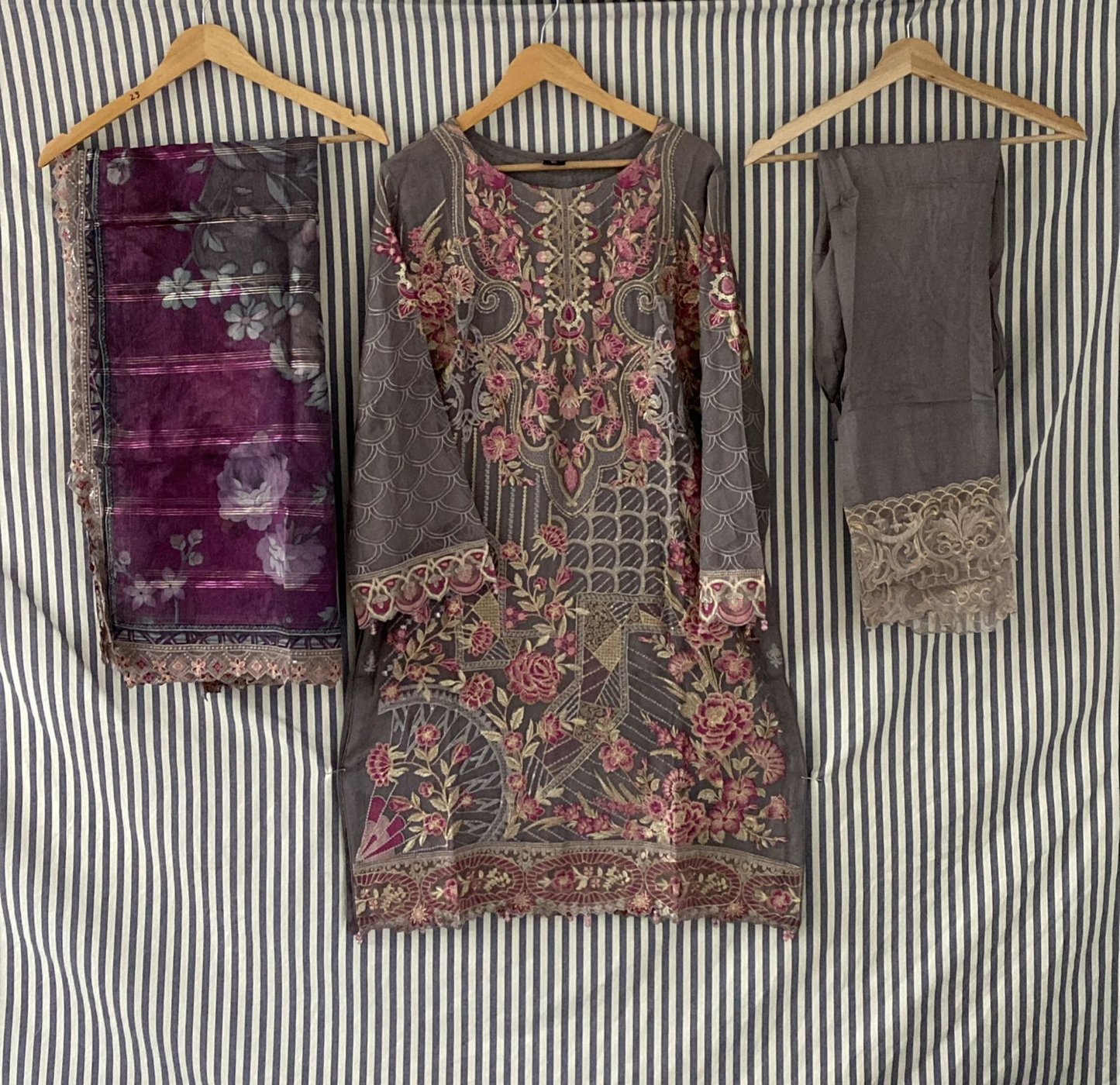 EKAM NO RETURN NO EXCHANGE 033