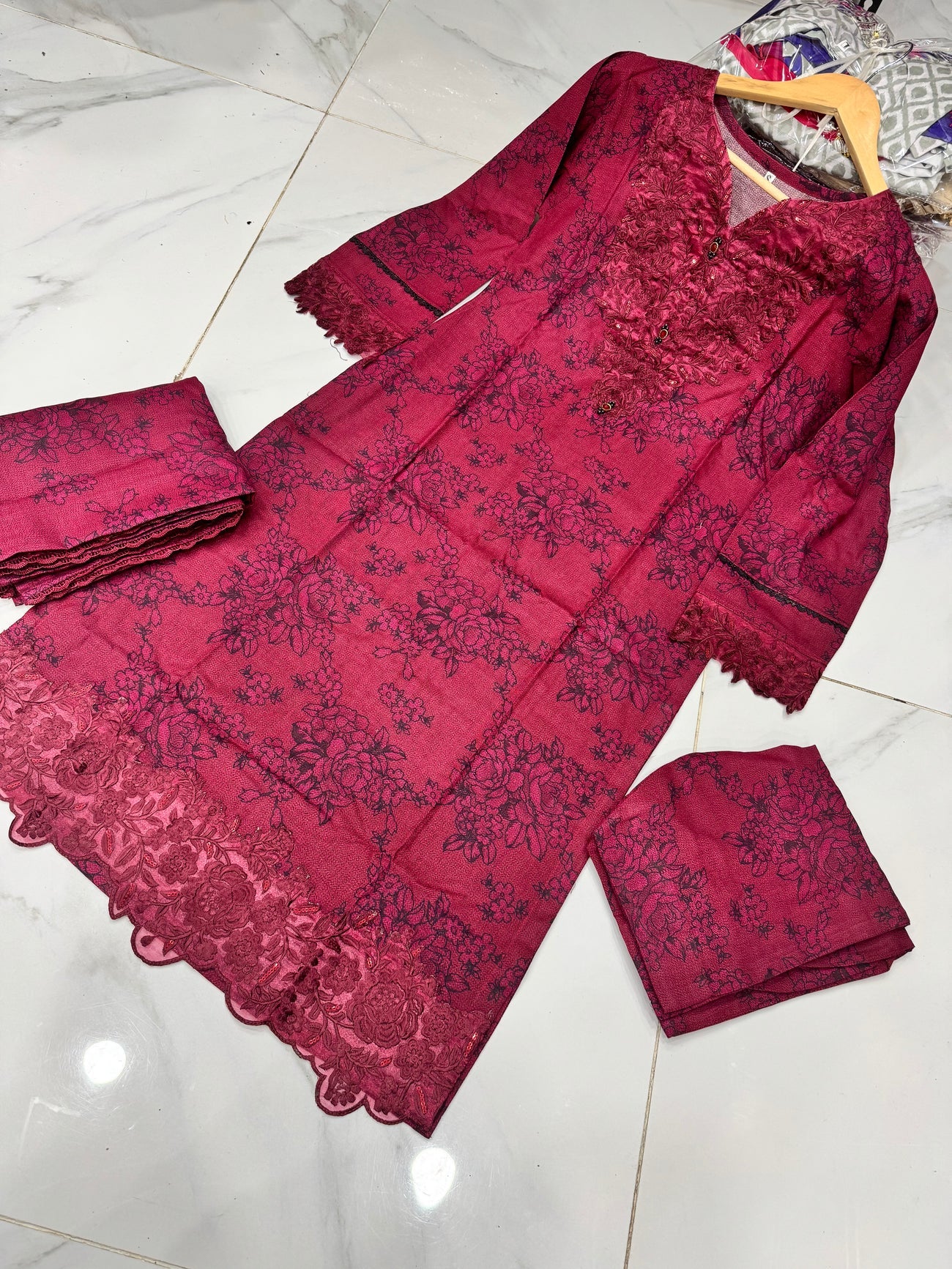 NAKHRA EMBROIDERED DHANAK 3PC READYMADE | NAKHRA01
