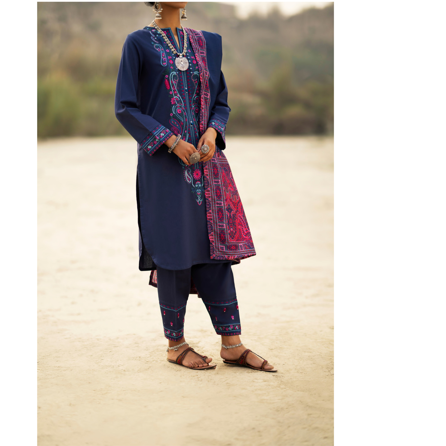 CASUALLITE ‘SPECIAL ’ | EMBROIDERED COTTON 3PC READYMADE | S1326