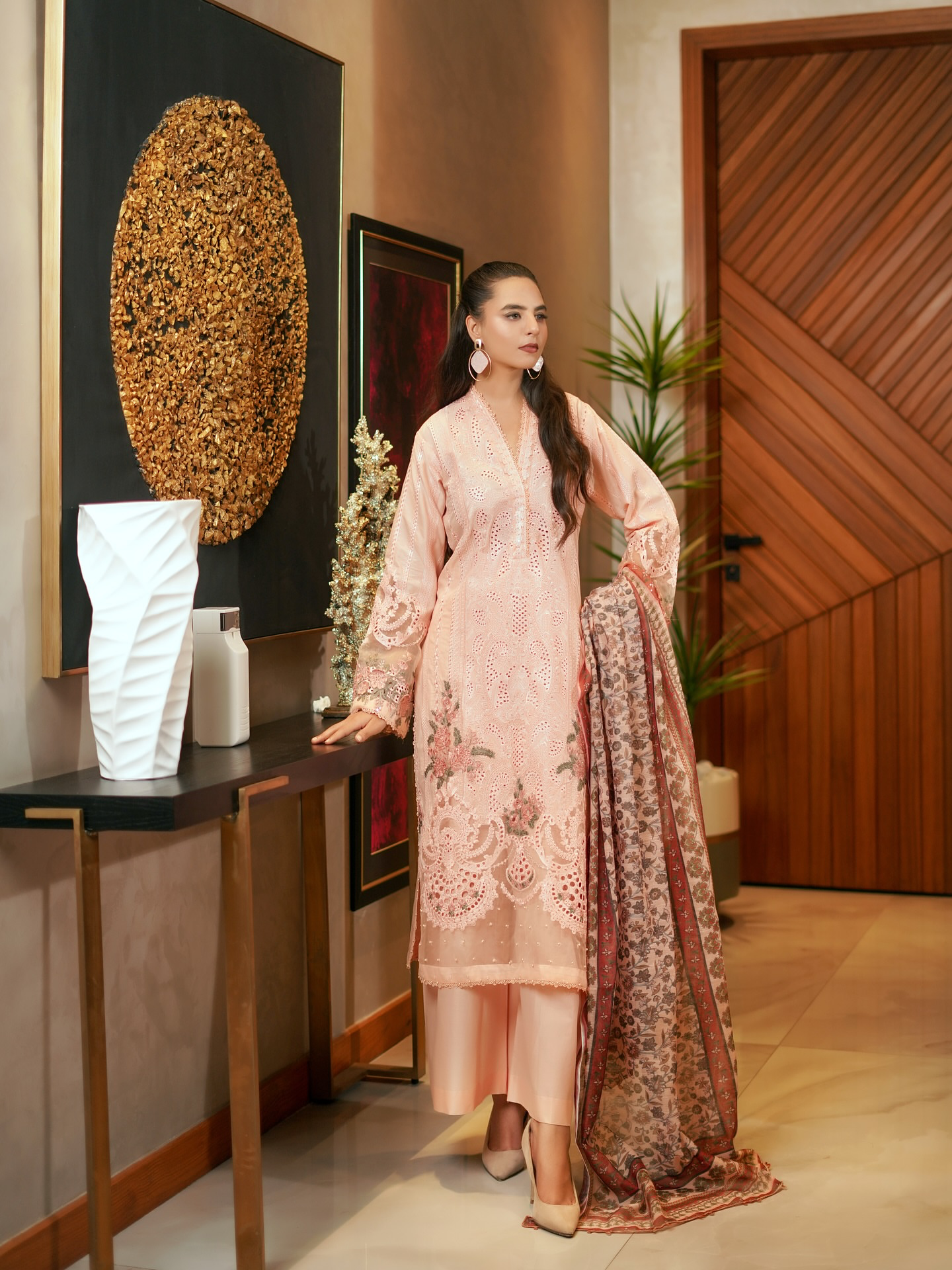 MUNIRA 3PC HEAVY EBROIDERD READYMADE MU41