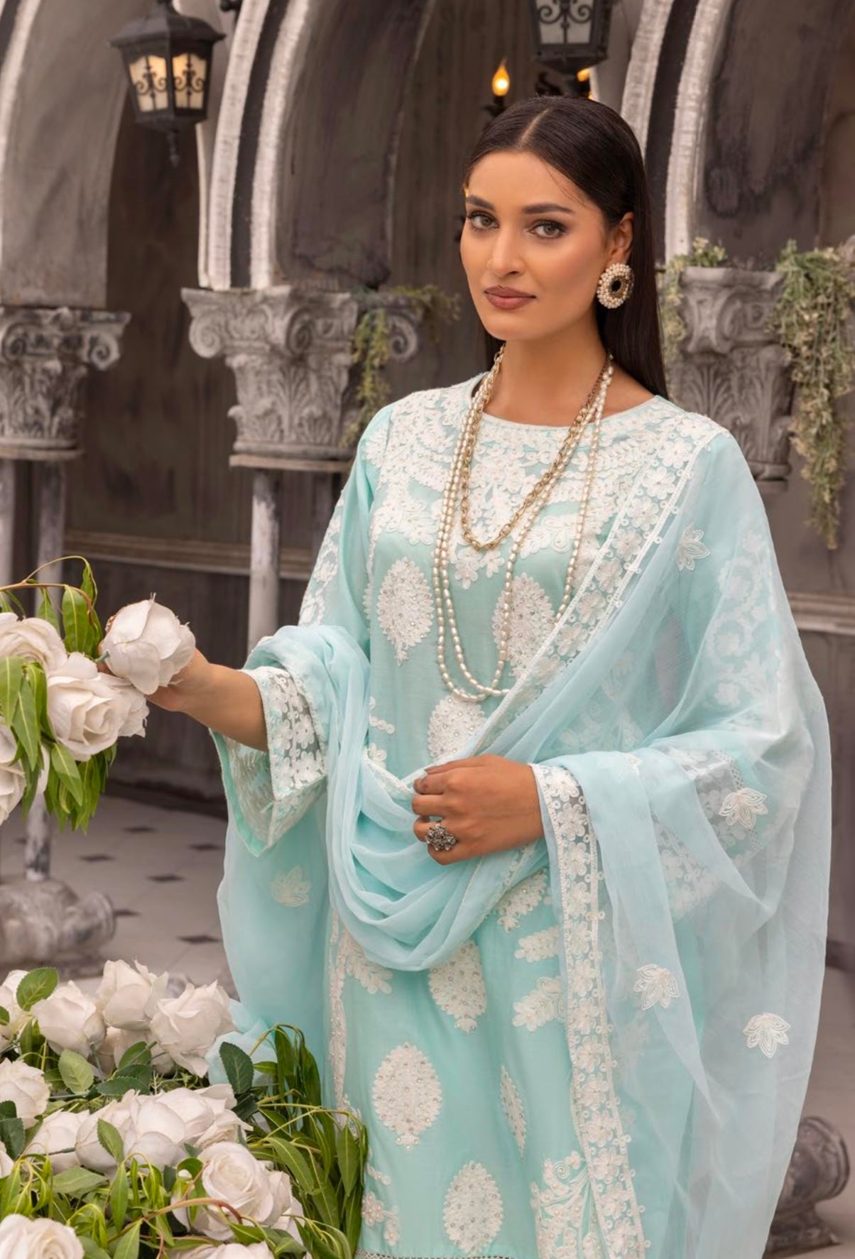 SIMRANS ‘KISMET’ | EMBROIDERED LINEN HANDWORK READYMADE | SM762