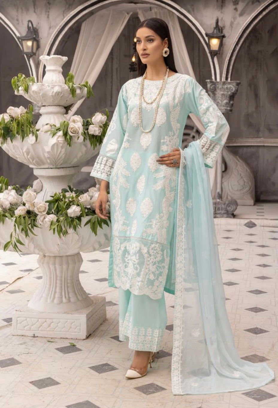 SIMRANS ‘KISMET’ | EMBROIDERED LINEN HANDWORK READYMADE | SM762