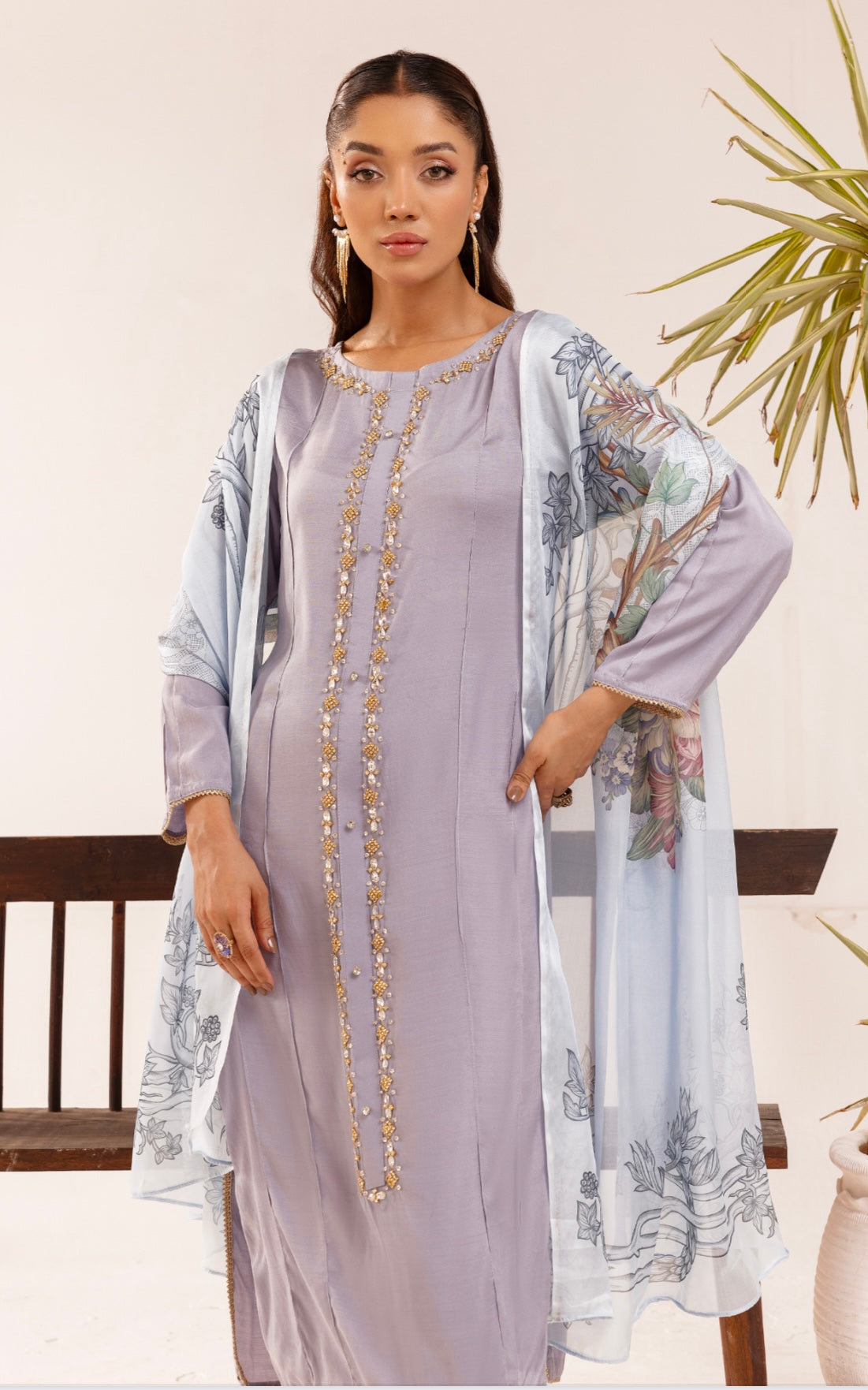 SIMRANS ‘KISMET’ | EID EMBROIDERED SEQUENCE VISCOSE READYMADE | SM101