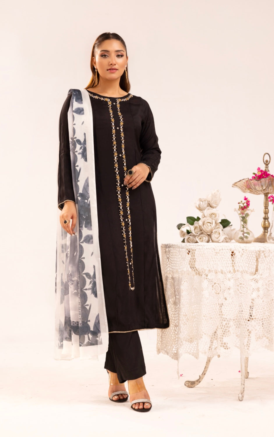 SIMRANS ‘KISMET’ | EID EMBROIDERED SEQUENCE VISCOSE READYMADE | SM102