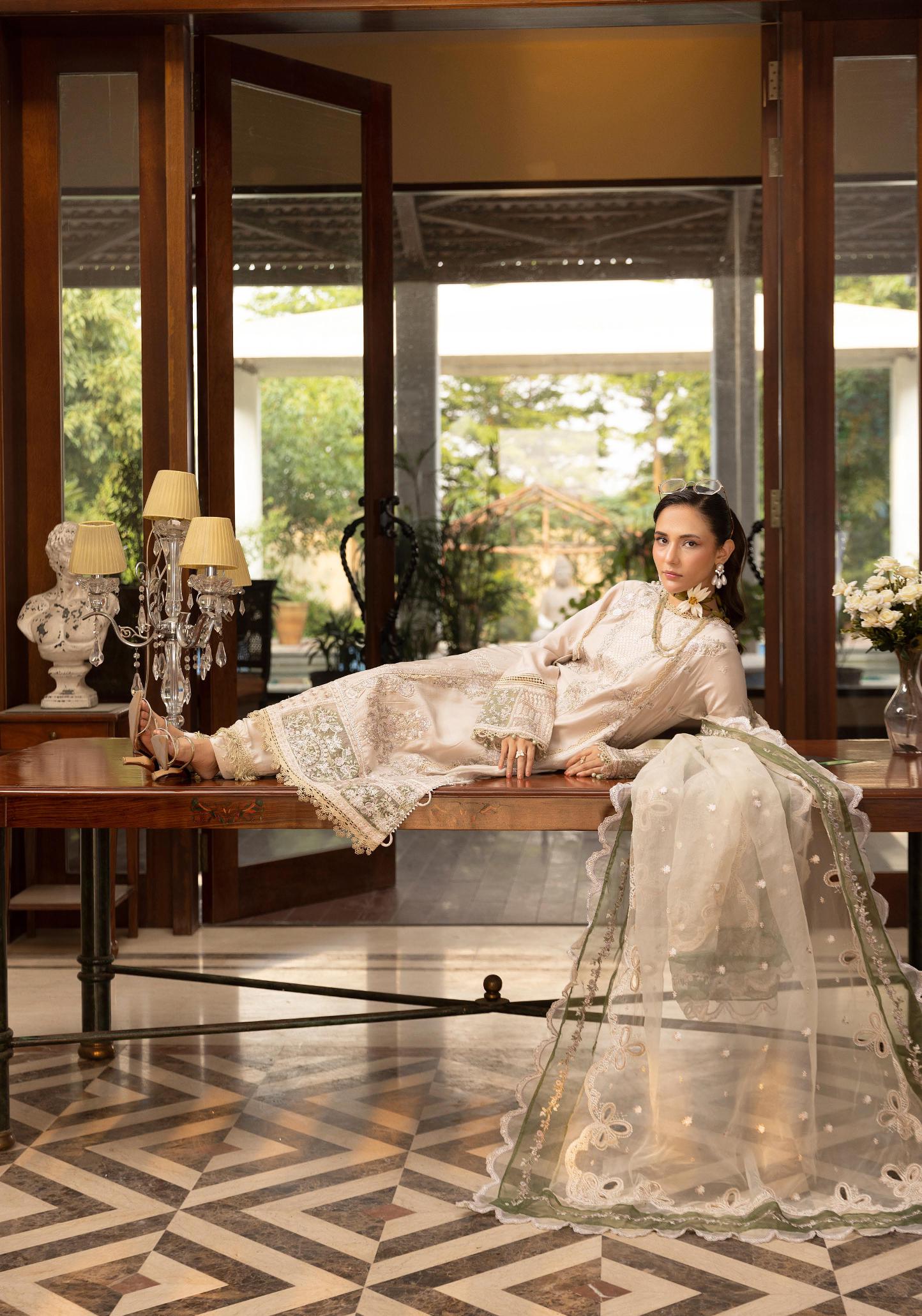 SIMRANS Khaas premium 3 piece mummy & me Ledies beige Eid outfit.
