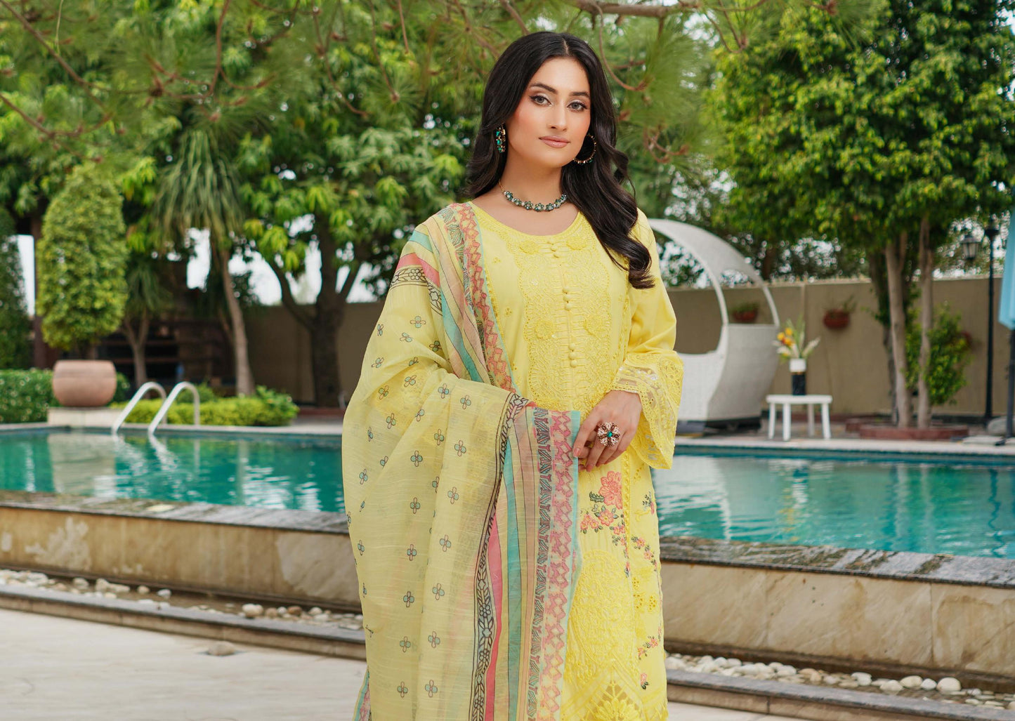 MUNIRA | EMBROIDERED LAWN READYMADE |SS31