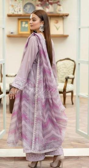 KARMA ‘AFFREEN’ | EMBROIDERED COTTON READYMADE | KC-267 Sale price£37.09 Regular price£69.23 Save 46%