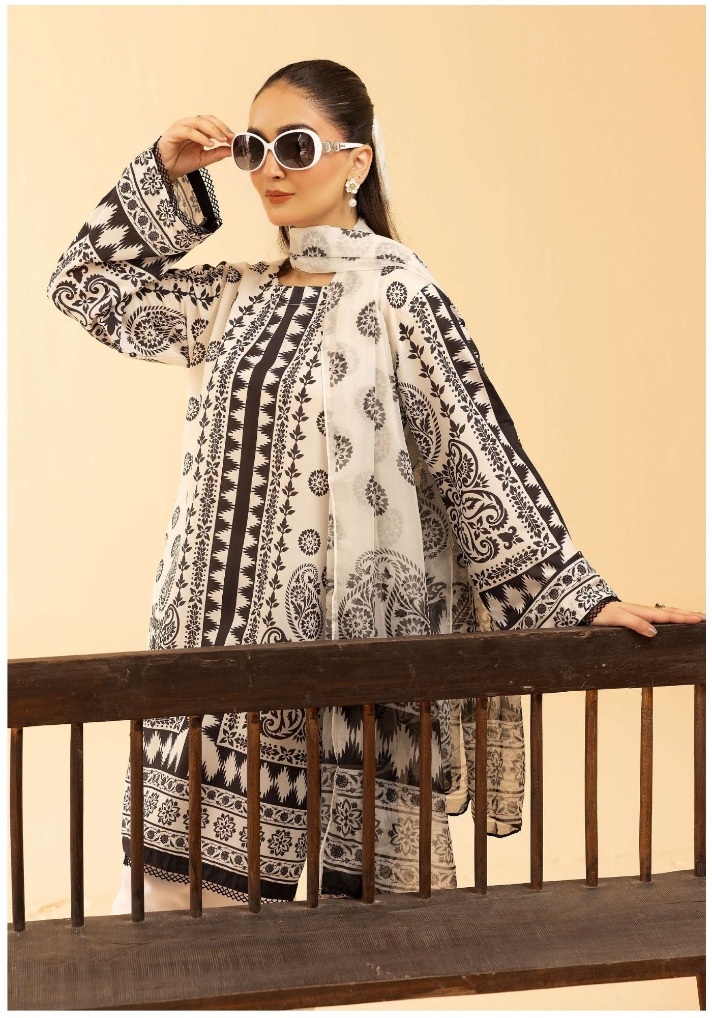 Sania Masketiya Mehak collection 3 piece printed casual suit 112203