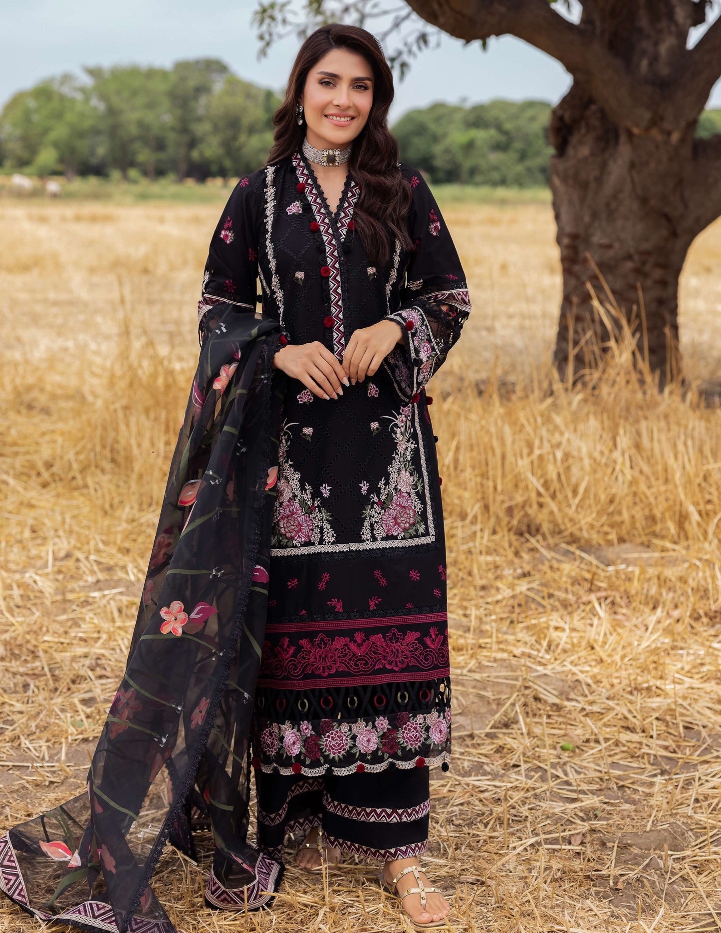 SIMRANS Heer premium 3 piece mummy & me Ledies Black medium Eid outfit
