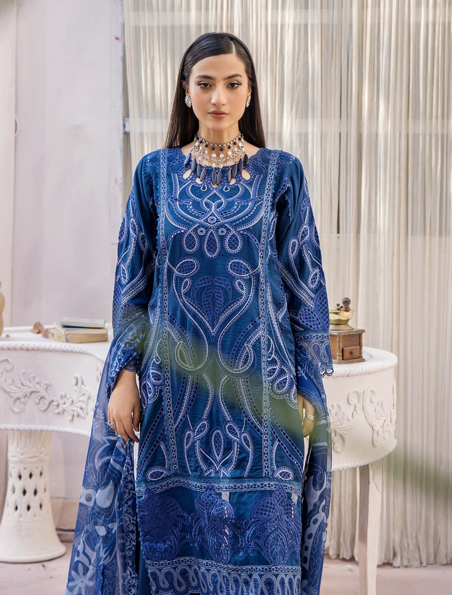 Mehnoor Traditional Thread Suraya – RTW Viscose Collection05