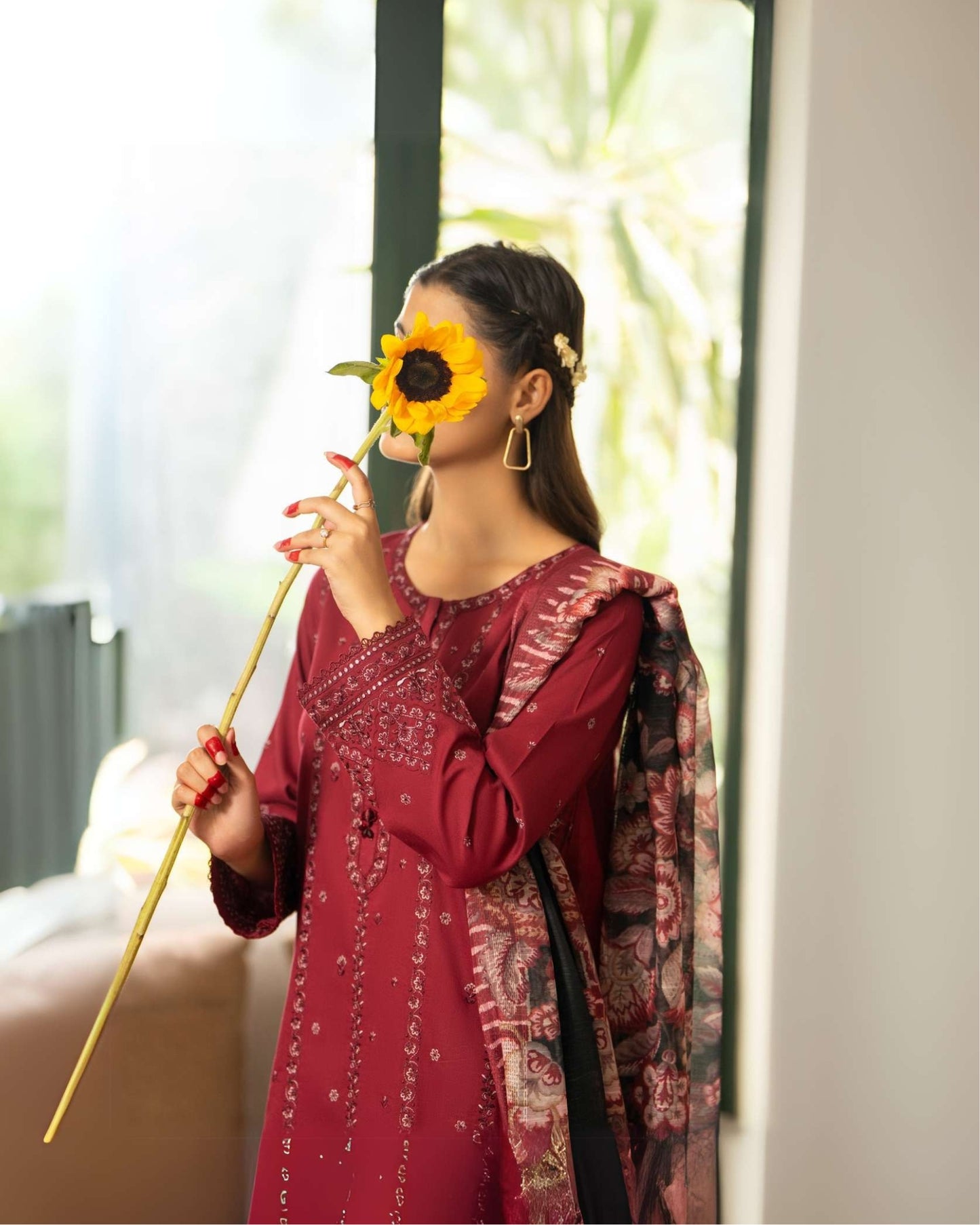CASUALLITE ‘SIRF TUMHARI’| EMBROIDERED COTTON 3PC READYMADE | S&S SPECIAL-403