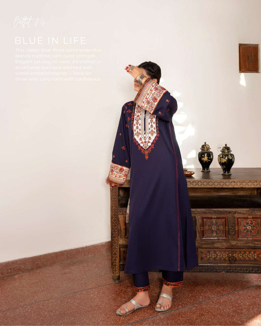 CASUALLITE ‘SIRF TUMHARI’| EMBROIDERED COTTON 3PC READYMADE | SAARA SPECIAL-405
