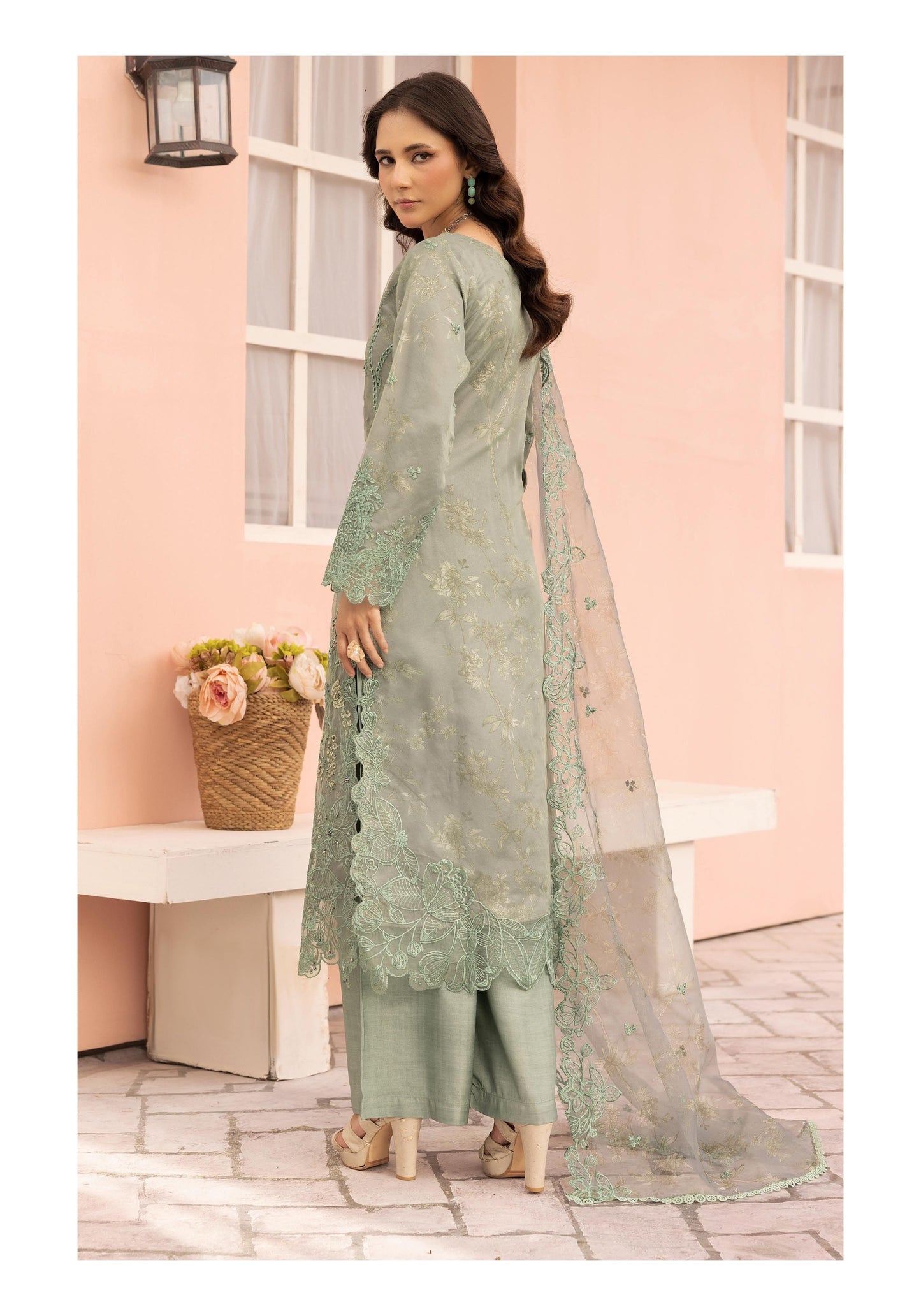 SIMRANS CHARIZMA LUX EID FESTIVE READYMADE MT 2716