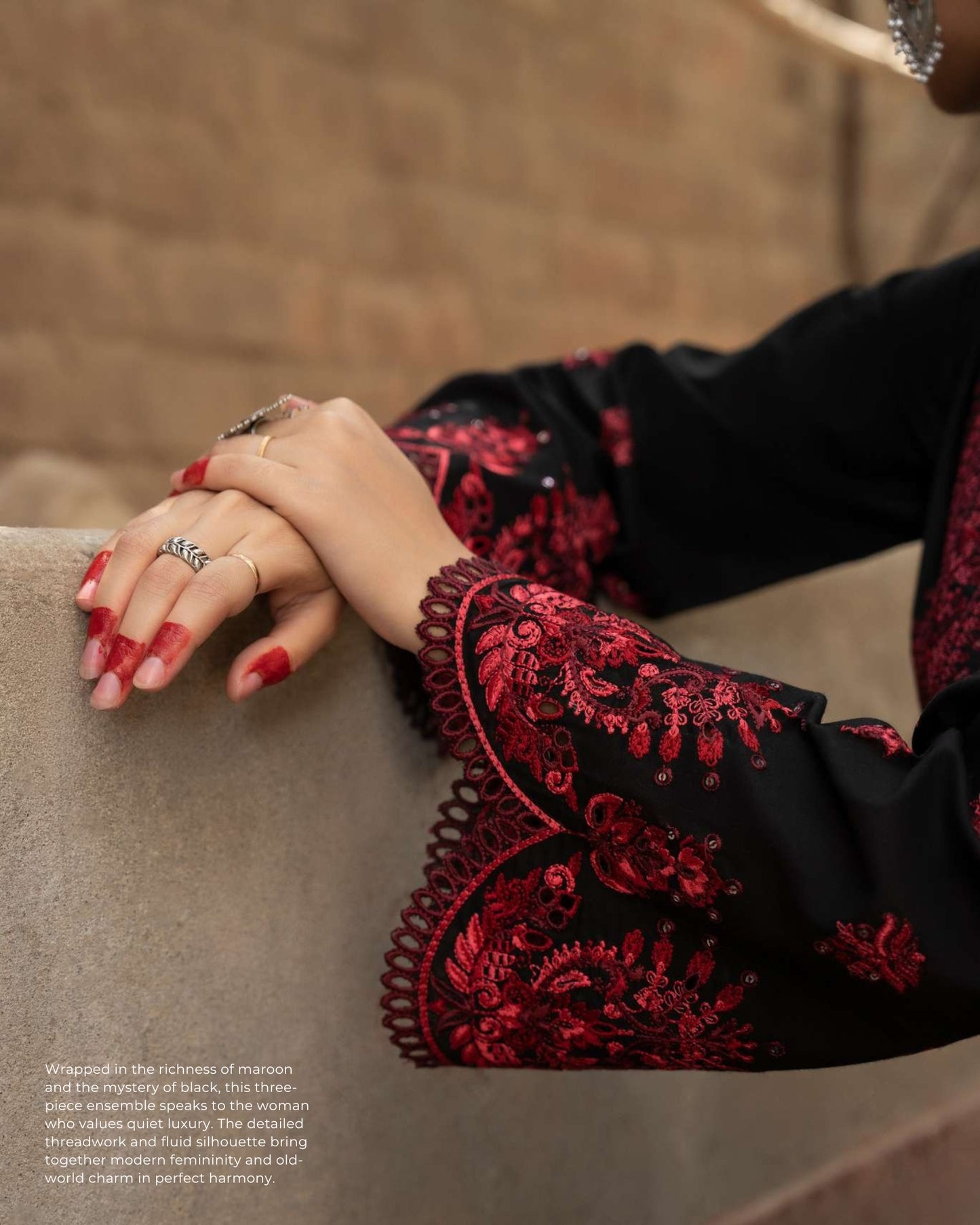 CASUALLITE ‘SIRF TUMHARI’| EMBROIDERED COTTON 3PC READYMADE | SAARA SPECIAL-406