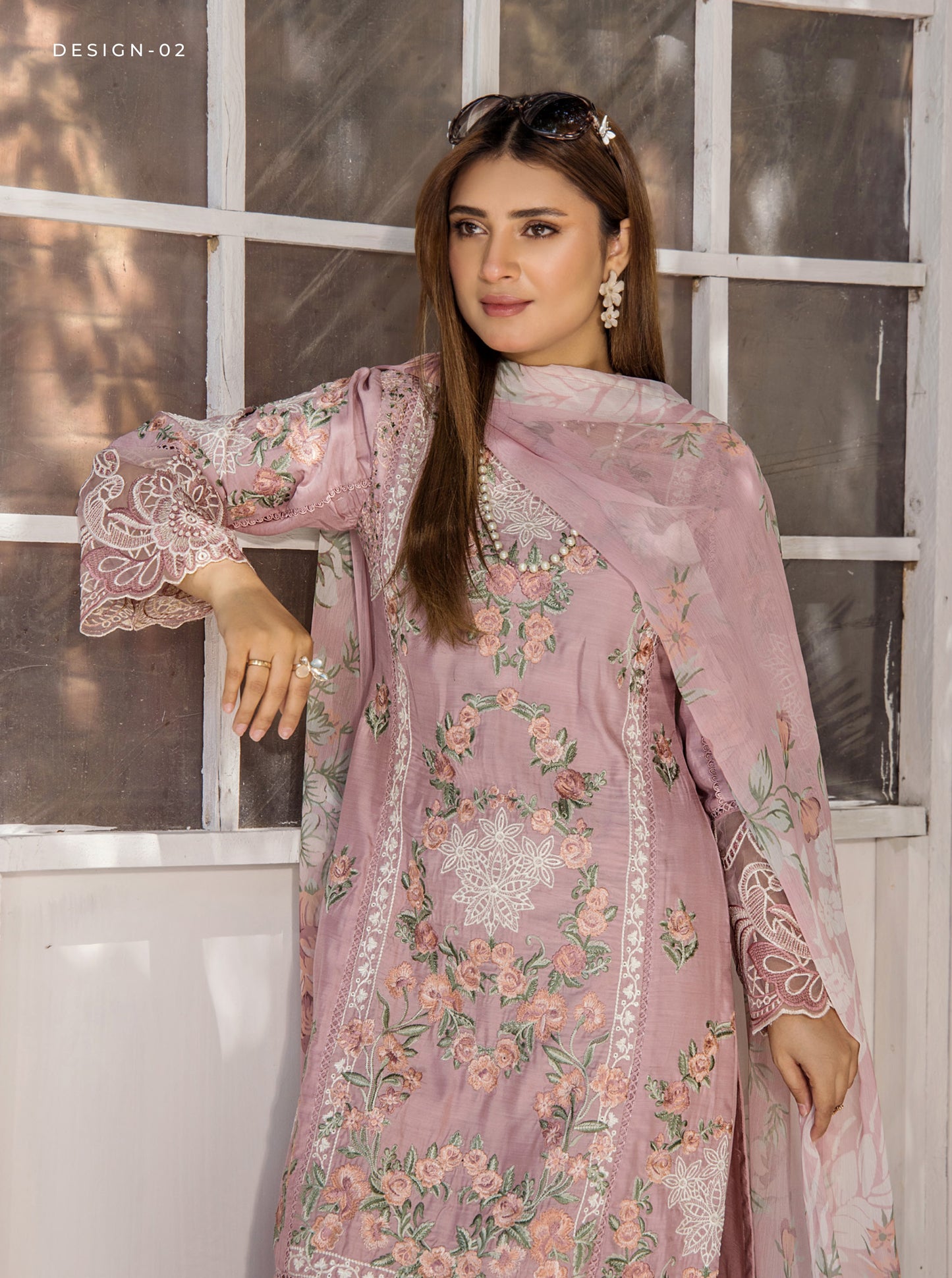 Mehnoor Traditional Thread Mulaika RTW Viscos 02