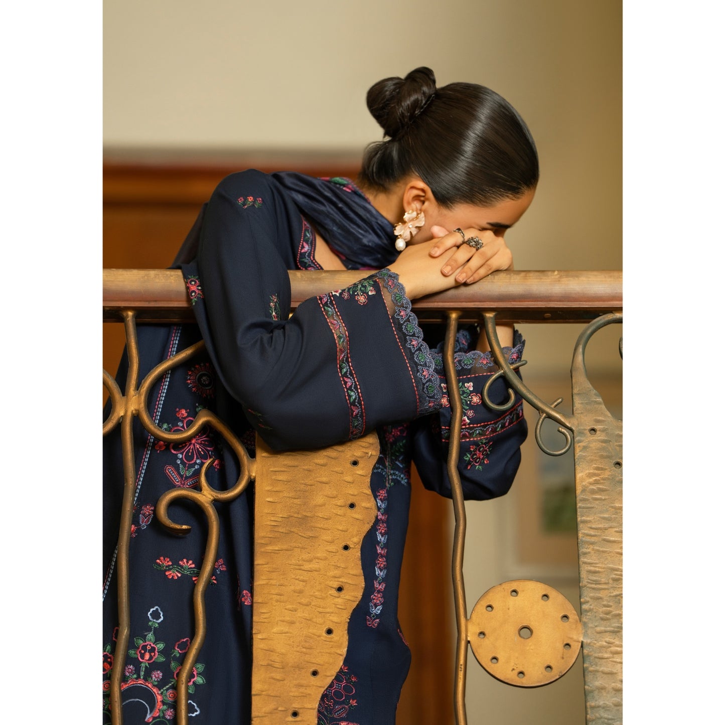 Casuallite Embroidered Linen Ready to Wear Winter Collection CTE 01