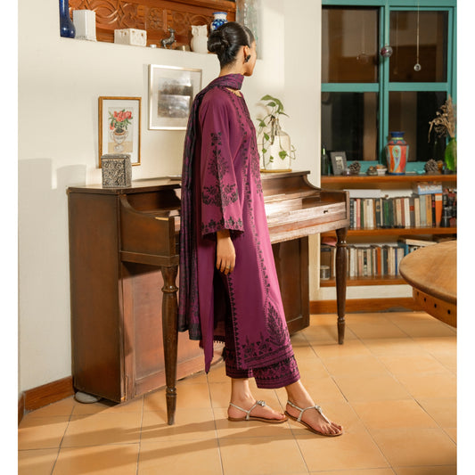 Casuallite Embroidered Linen Ready to Wear Winter Collection CTE 03