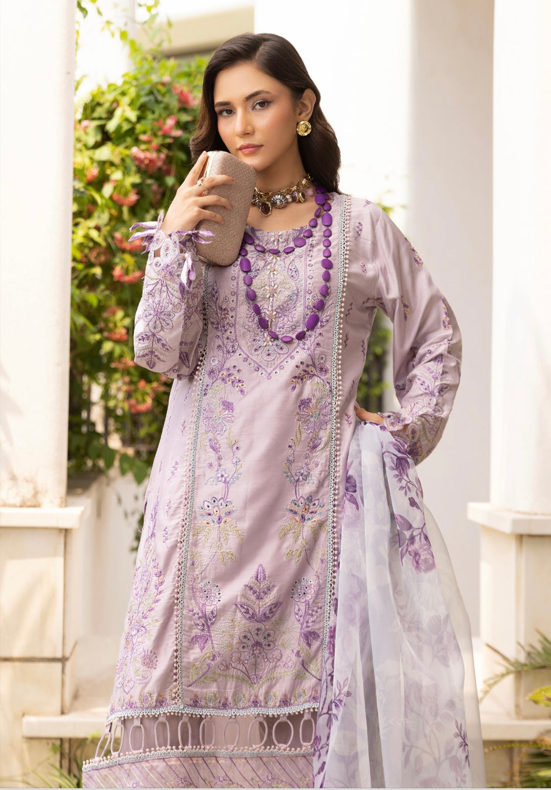 SIMRANS ‘RIWAYAT’ | EMBROIDERED LUXURY VISCOSE READYMADE WOMENSWEAR1312
