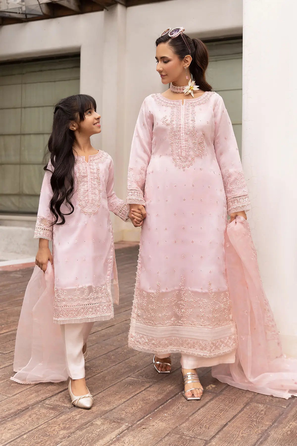 SIMRANS Mehrunisa premium 3 piece mummy & me Girls Lpink outfit