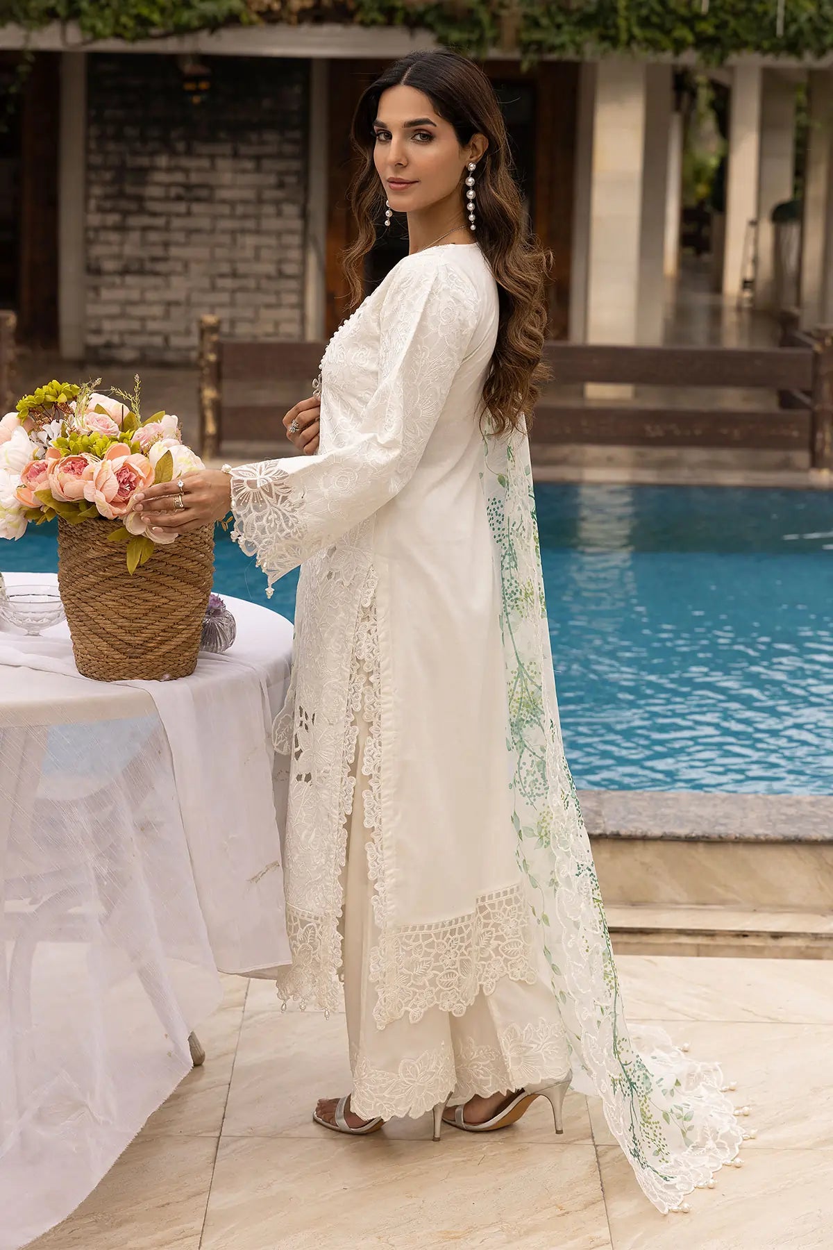 SIMRANS IVANA LUXE CHIKANKARI EID COLLECTION 3 PIECE READYMADE SUIT 787