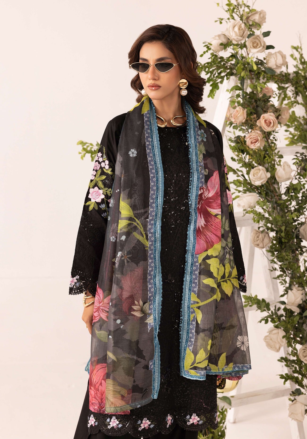 SIMRANS GRASE MARIA B FARSHI SHALWAR EMBROIDERED 3PC READYMADE 601