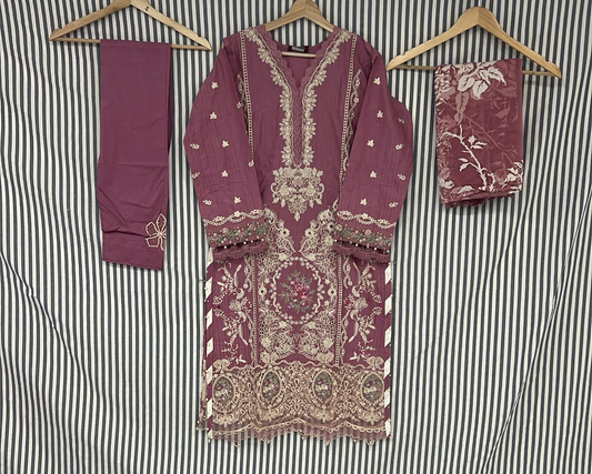 KOMAL NO RETURN NO EXCHANGE 011