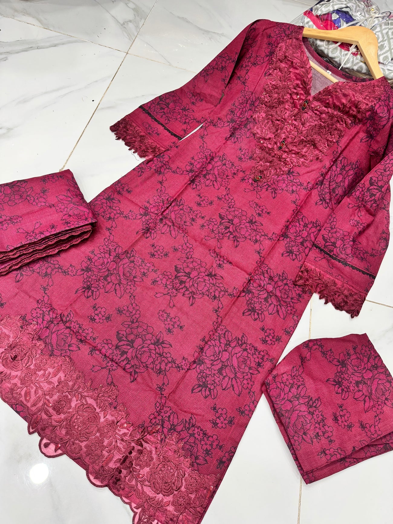 NAKHRA EMBROIDERED DHANAK 3PC READYMADE | NAKHRA01