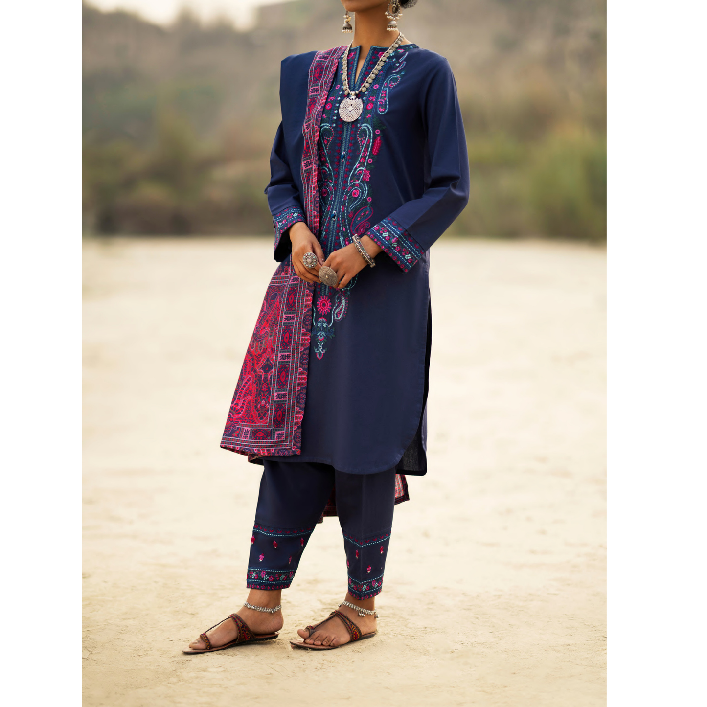 CASUALLITE ‘SPECIAL ’ | EMBROIDERED COTTON 3PC READYMADE | S1326