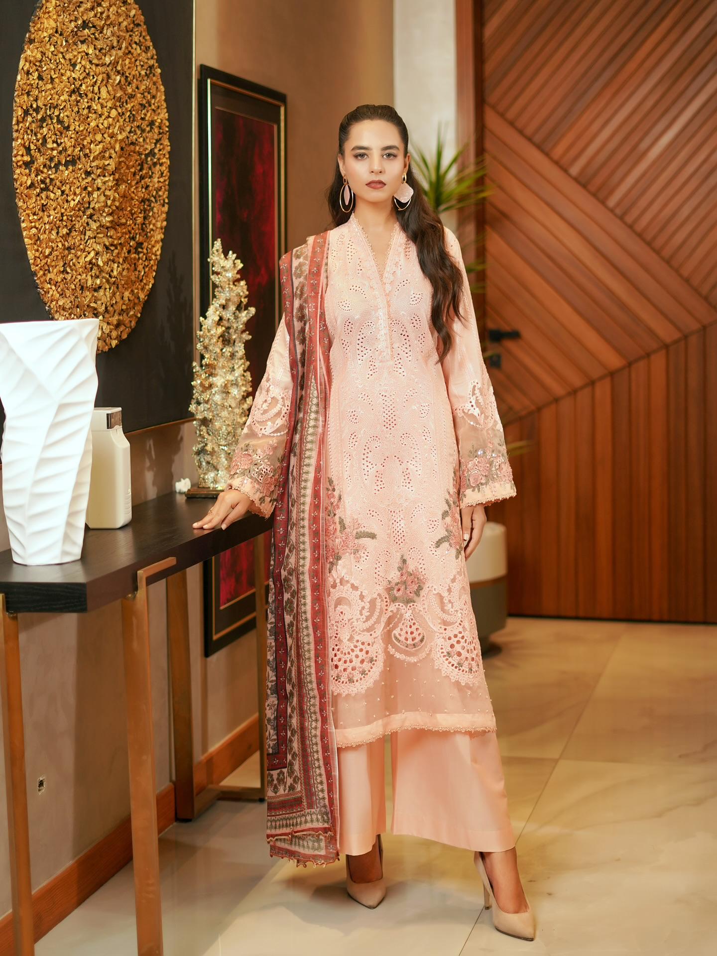 MUNIRA 3PC HEAVY EBROIDERD READYMADE  MU41