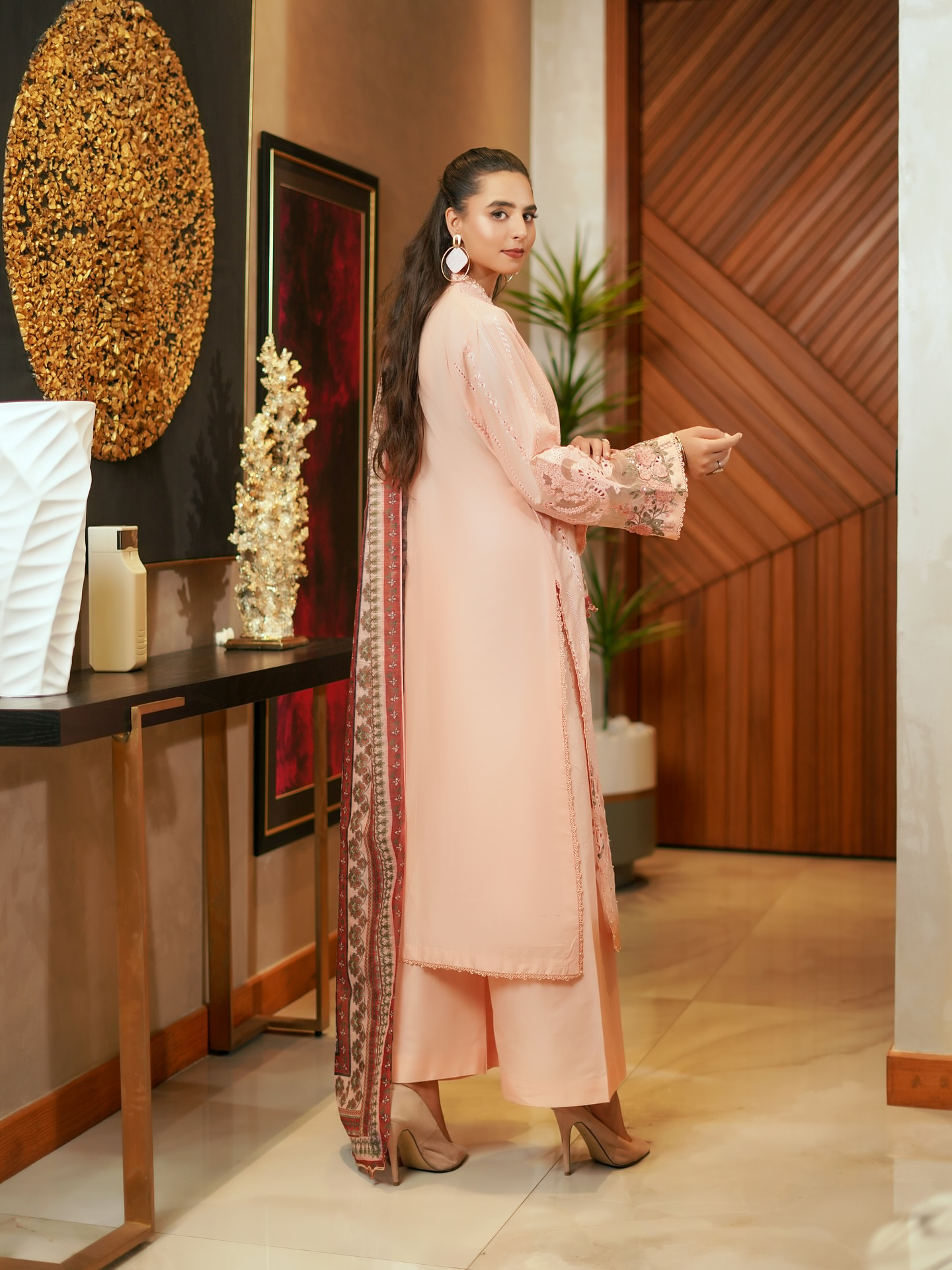 MUNIRA 3PC HEAVY EBROIDERD READYMADE  MU41