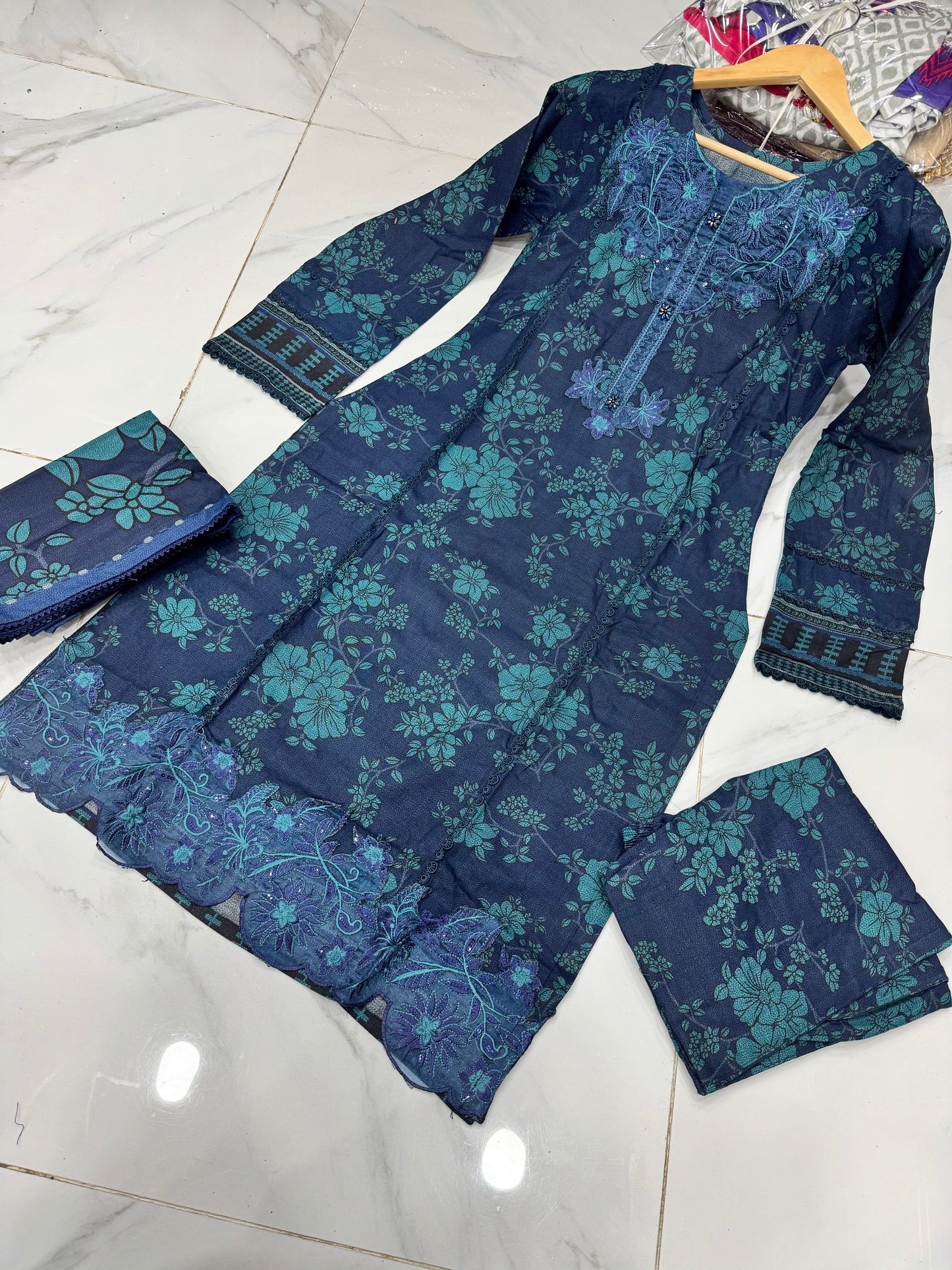 NAKHRA COLLECTIONS EMBROIDERED DHANAK 3PC READYMADE | MUSHQ-328