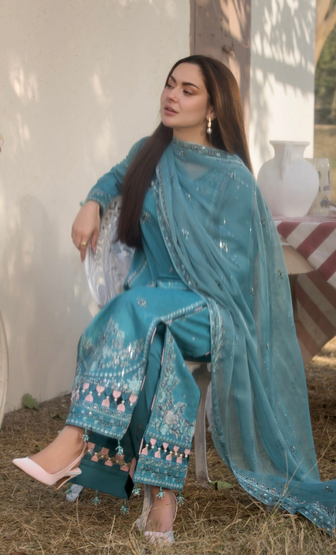 SIMRANS Janaan lavish Eid 2025 3 piece jacquard collection SMJ04