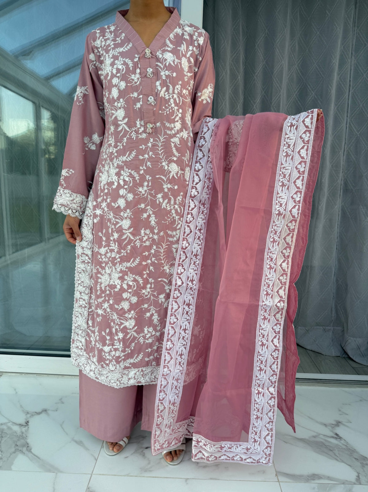 ZAREENA SIMRANS LAC 17