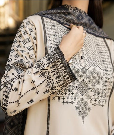 CASUALLITE ‘SPECIAL ’ | EMBROIDERED COTTON 3PC READYMADE | SAARA SPECIAL541